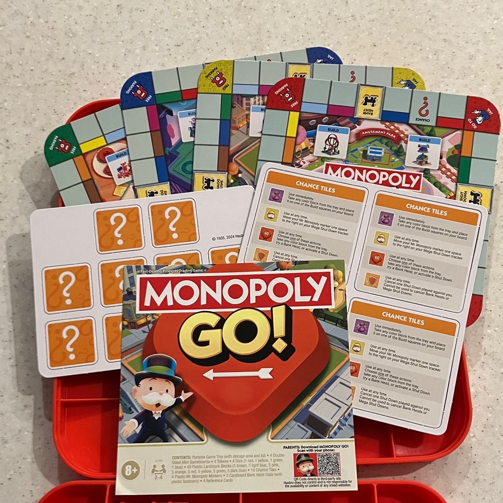 CALLOUT CLEAR OUT Hasbro Monopoly GO Travel Case - 27 out of 40 Building Pieces - Picture 4 of 6